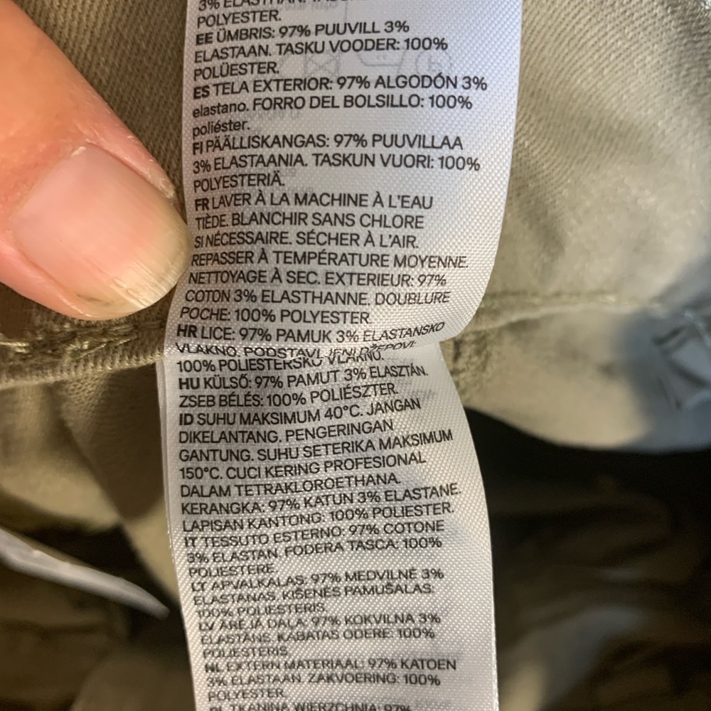 NWT - H&M Khaki Straight Leg Pants – Size 18 - Picture 6 of 6